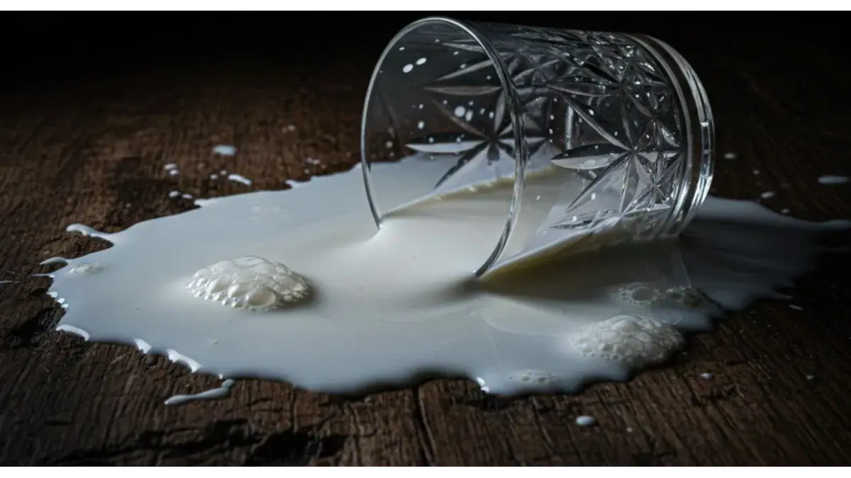 Dream Interpretation of Milk: Purity and Wealth